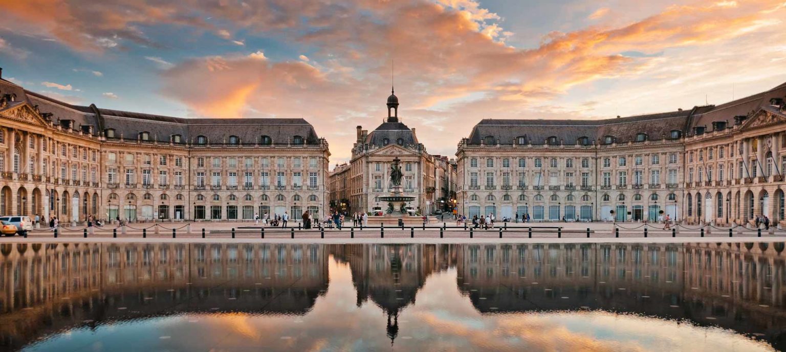bordeaux-bourse_166ko-1536x688